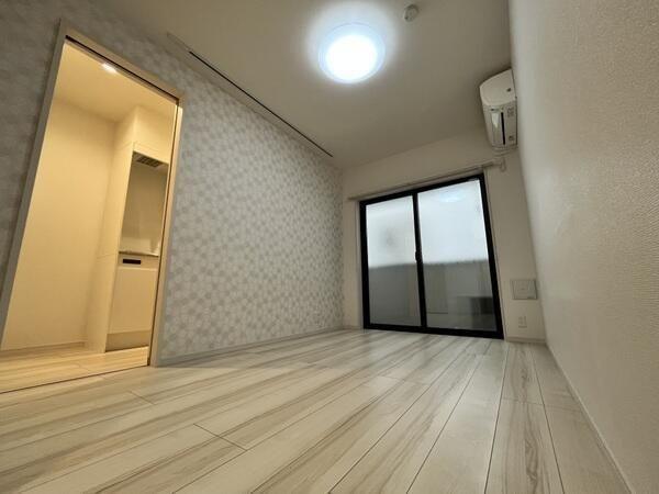 川崎市幸区古市場２丁目のアパート