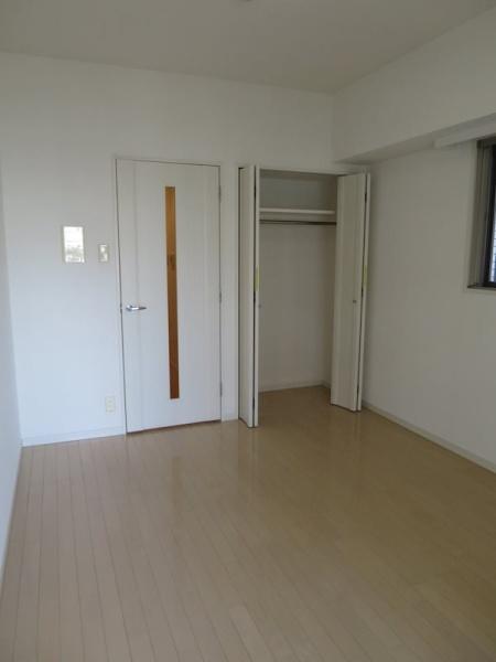 川崎市川崎区本町２丁目のマンション