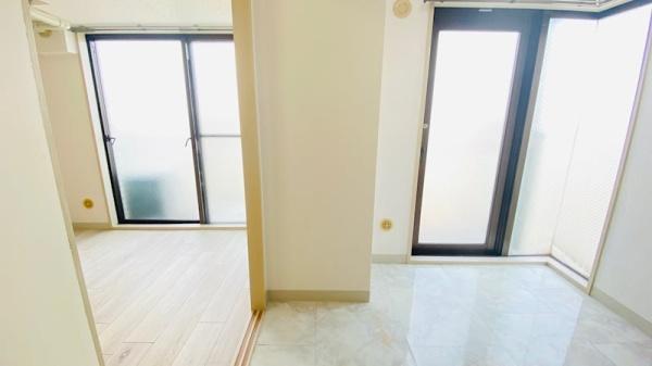 横浜市神奈川区六角橋２丁目のマンション
