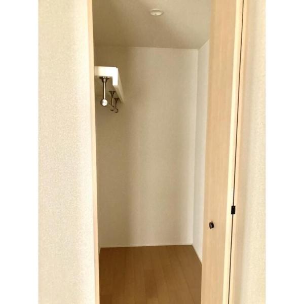 川崎市高津区末長２丁目のマンション