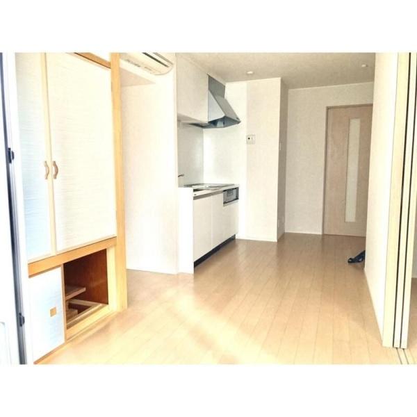 川崎市高津区末長２丁目のマンション