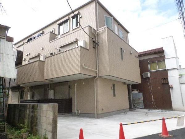 川崎市高津区末長2丁目のマンション