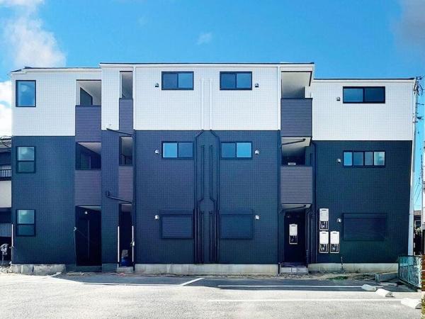 川崎市幸区紺屋町のアパート