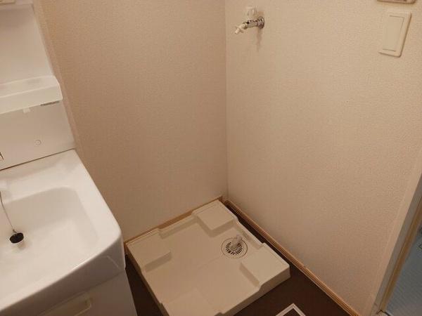 川崎市幸区南加瀬５丁目のアパート