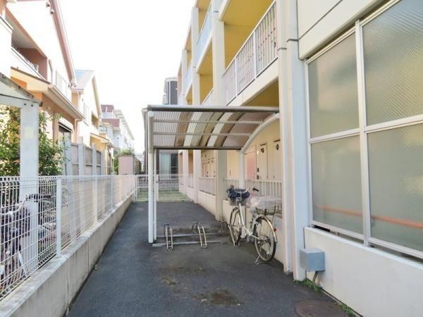 横浜市港北区綱島西６丁目のマンション