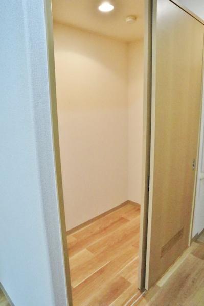横浜市港北区綱島西６丁目のマンション