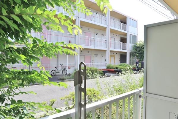 横浜市港北区綱島西６丁目のマンション