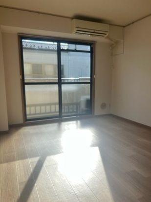 横浜市鶴見区岸谷１丁目のマンション