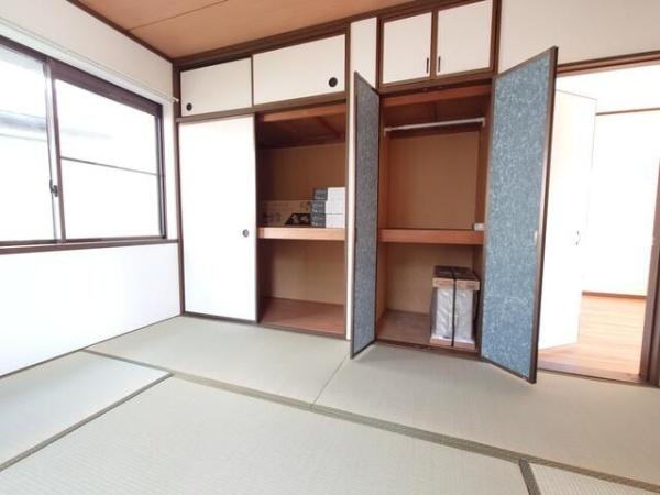 横浜市鶴見区獅子ケ谷３丁目のアパート