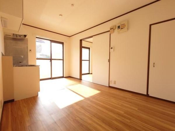 横浜市鶴見区獅子ケ谷３丁目のアパート