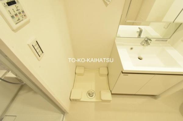川崎市中原区新丸子町のマンション