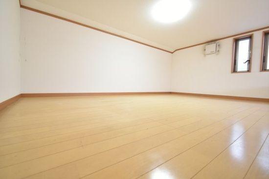 川崎市中原区井田杉山町のアパート