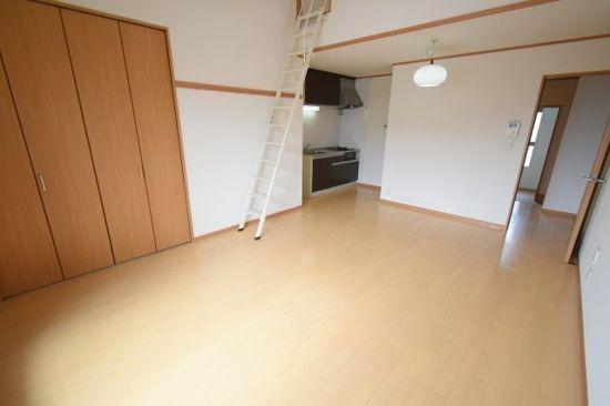 川崎市中原区井田杉山町のアパート