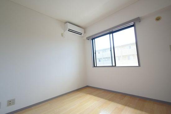 横浜市港北区綱島東３丁目のマンション
