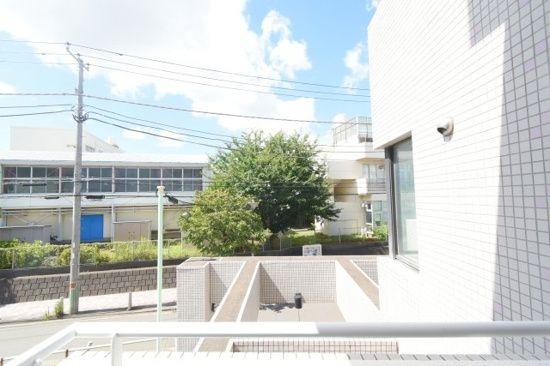 横浜市港北区綱島東３丁目のマンション