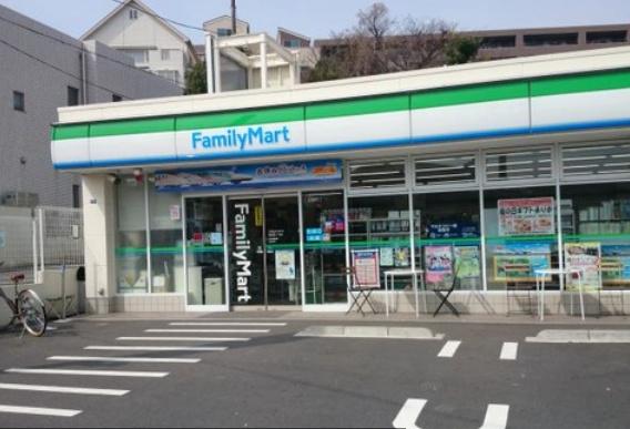 目黒区鷹番３丁目のマンション(ファミリーマート学芸大学駅西店)