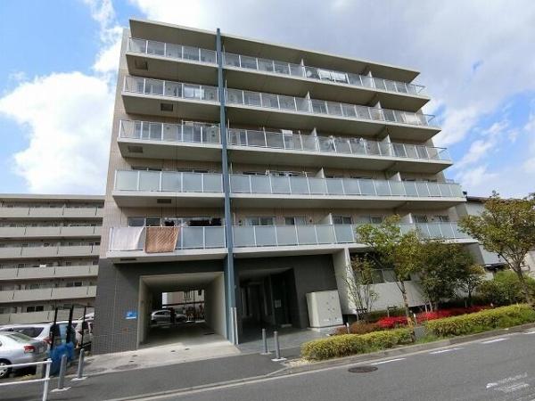 横浜市港北区北新横浜2丁目のマンション