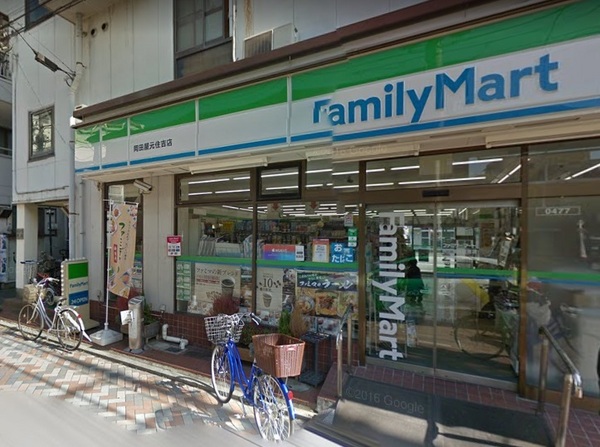 川崎市中原区木月２丁目のマンション(ファミリーマート岡田屋元住吉店)