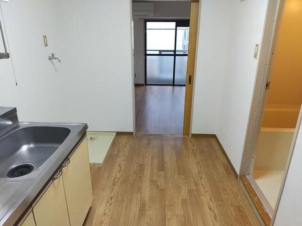 川崎市中原区下新城３丁目のマンション