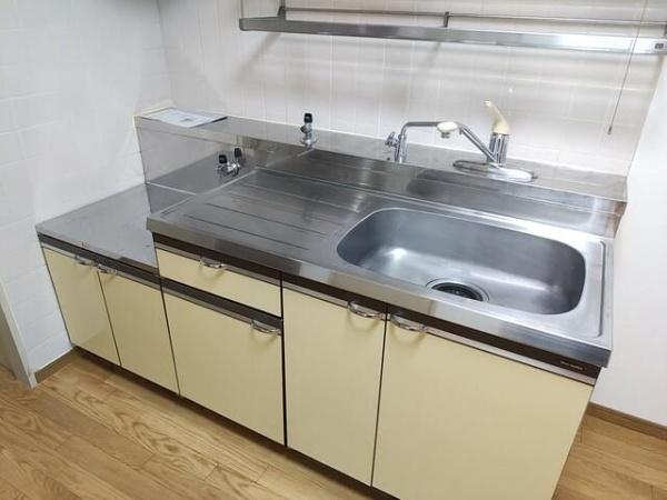 川崎市中原区下新城３丁目のマンション