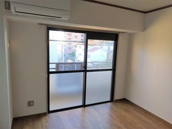 川崎市中原区下新城３丁目のマンション