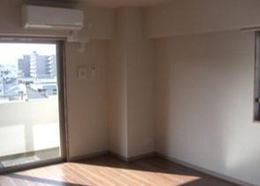 CherryHouse6