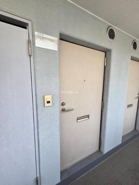 横浜市港北区箕輪町３丁目のマンション