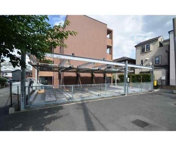 川崎市高津区北見方２丁目のマンション