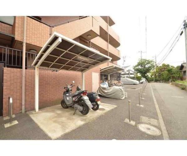 川崎市高津区北見方２丁目のマンション
