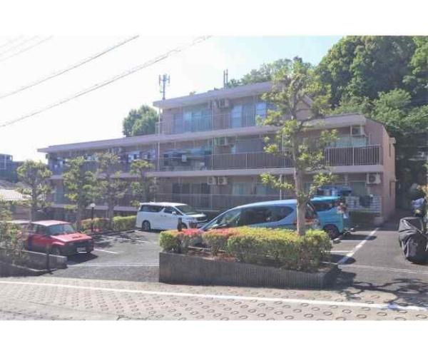 川崎市高津区久末のマンション
