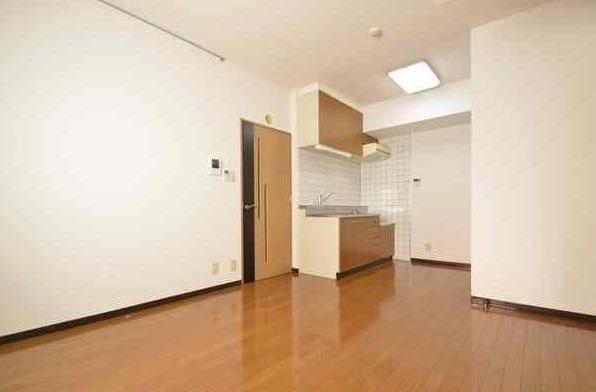 川崎市高津区久末のマンション