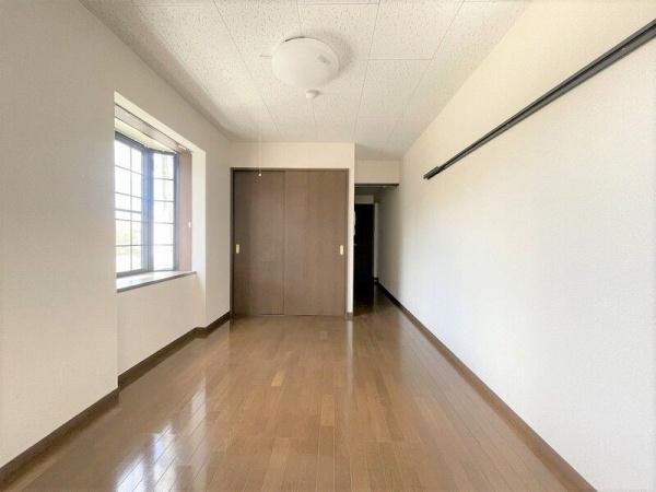 川崎市高津区末長２丁目のマンション