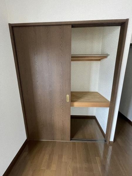 川崎市高津区末長２丁目のマンション