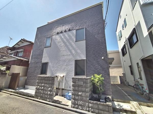 川崎市高津区溝口5丁目のアパート