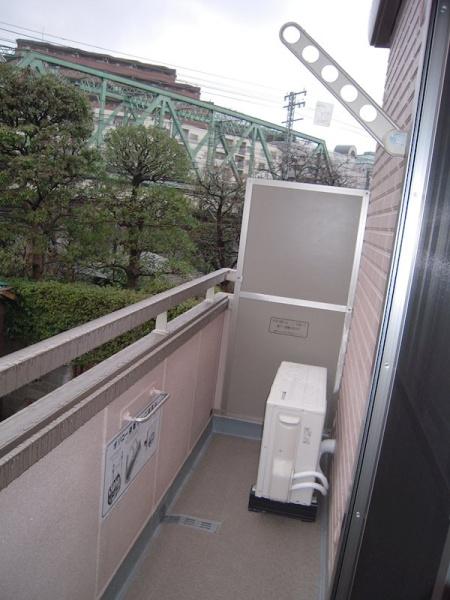 横浜市鶴見区鶴見中央５丁目のアパート