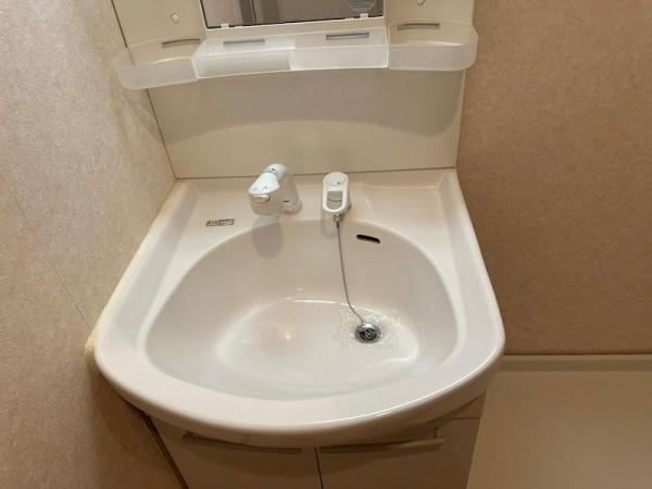 横浜市鶴見区鶴見中央５丁目のアパート