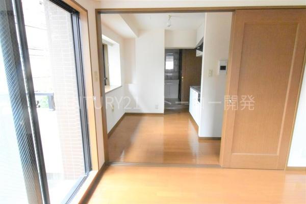川崎市中原区新丸子東１丁目のマンション