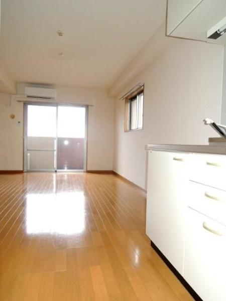 横浜市鶴見区生麦３丁目のマンション