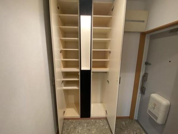 川崎市高津区末長１丁目のマンション