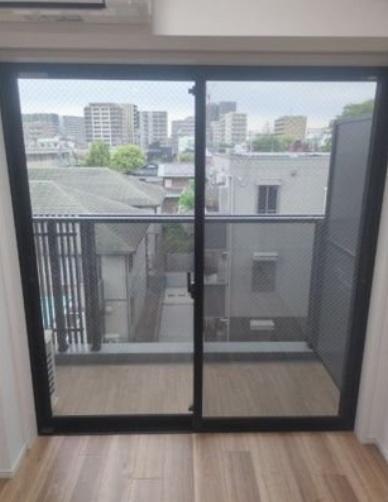 川崎市中原区上丸子山王町１丁目のマンション