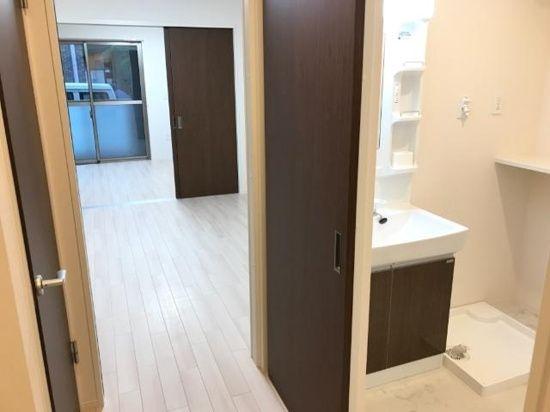 川崎市中原区宮内３丁目のマンション