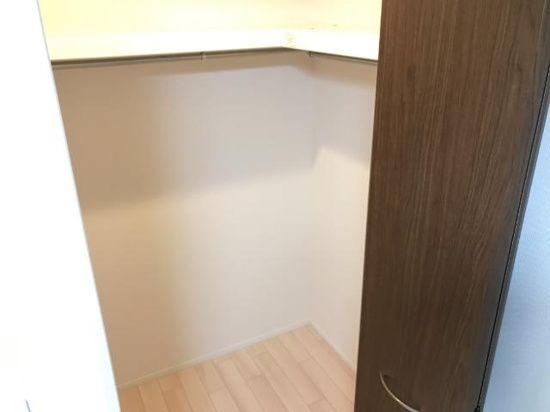 川崎市中原区宮内３丁目のマンション