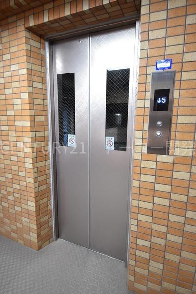 川崎市中原区上新城２丁目のマンション