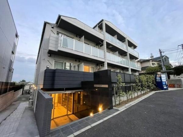 横浜市神奈川区松見町3丁目のマンション