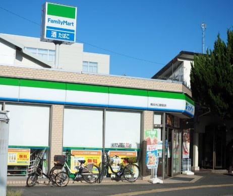 大口増田ビル(ファミリーマート横浜大口駅前店)