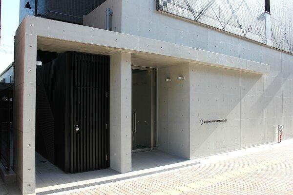 ＺＯＯＭ横濱ＥＡＳＴ
