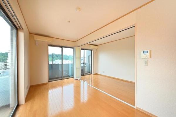 川崎市多摩区宿河原６丁目のマンション