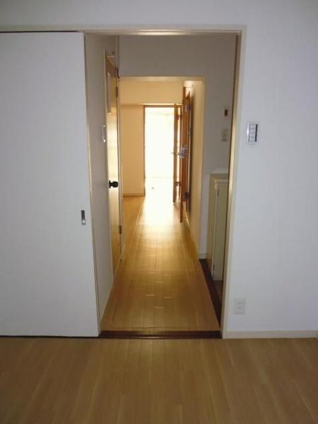 川崎市多摩区登戸新町のマンション