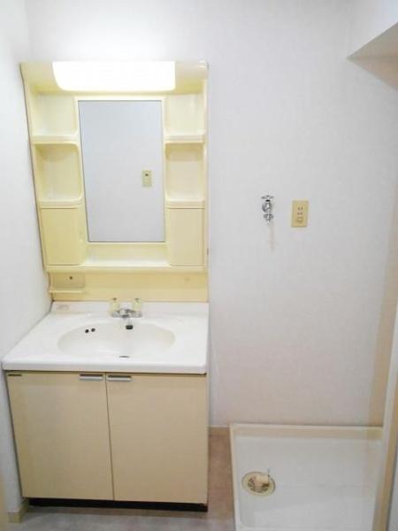 川崎市川崎区日進町のマンション