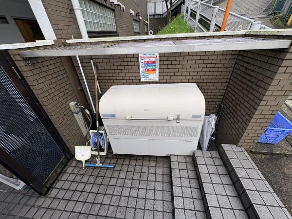 川崎市高津区久本１丁目のマンション